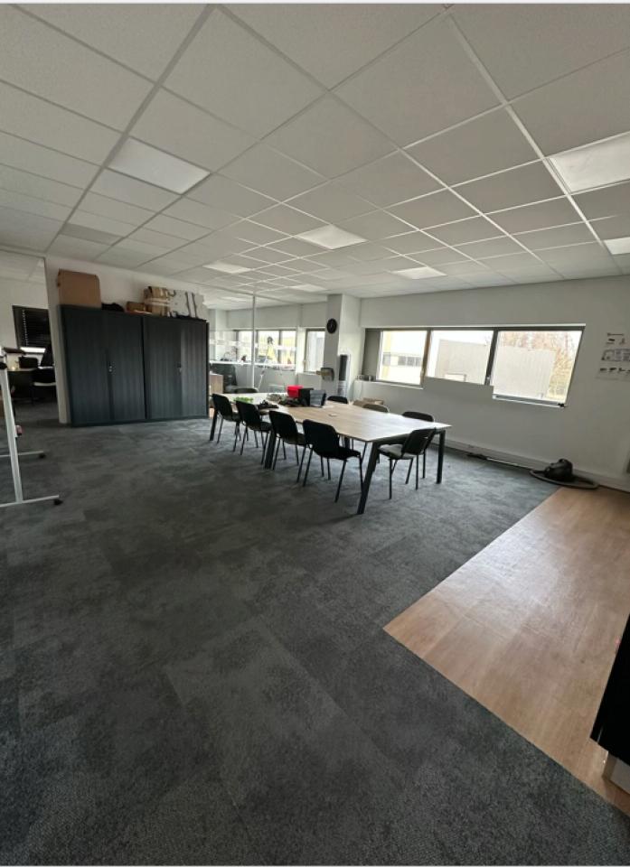 Local d'activité Chapelle-d'Armentières 430m² Location local d'activité Chapelle-d'Armentières Nord OLACT2530885 3